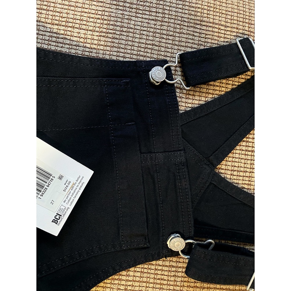 🏷 🆕 Levi’s Black Denim Jumpsuit - Picture 8 of 16